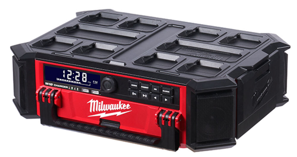 Milwaukee M18 PACKOUT Radio + Charger with M18 2.0Ah Battery and Mounting Plate Bundle 2950-20BATMP from Milwaukee