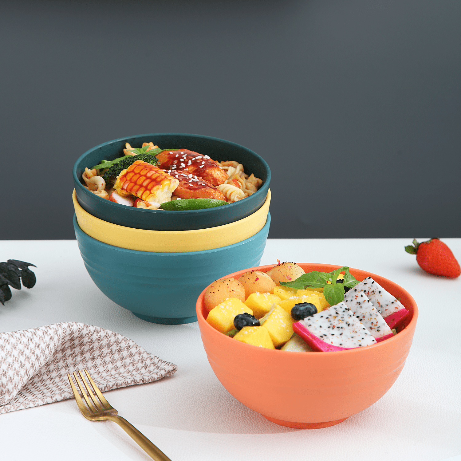 ReaNea Cereal Bowls 4 Pieces， Unbreakable And Reusable Light Weight Bowl For Rice Noodle Soup Snack Salad Fruit BPA Free