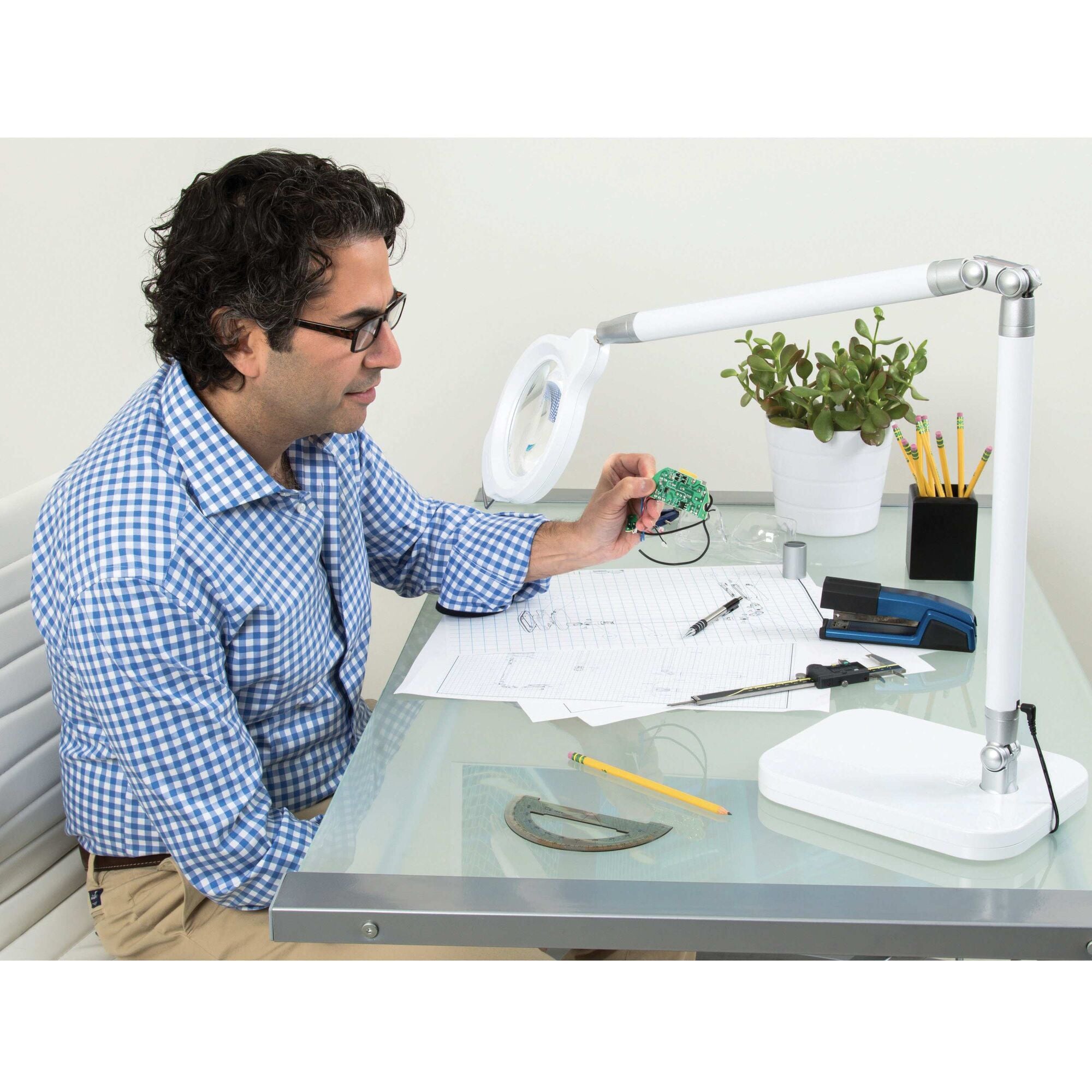 Ultra Reach Magnifier Led Desk Lamp, White