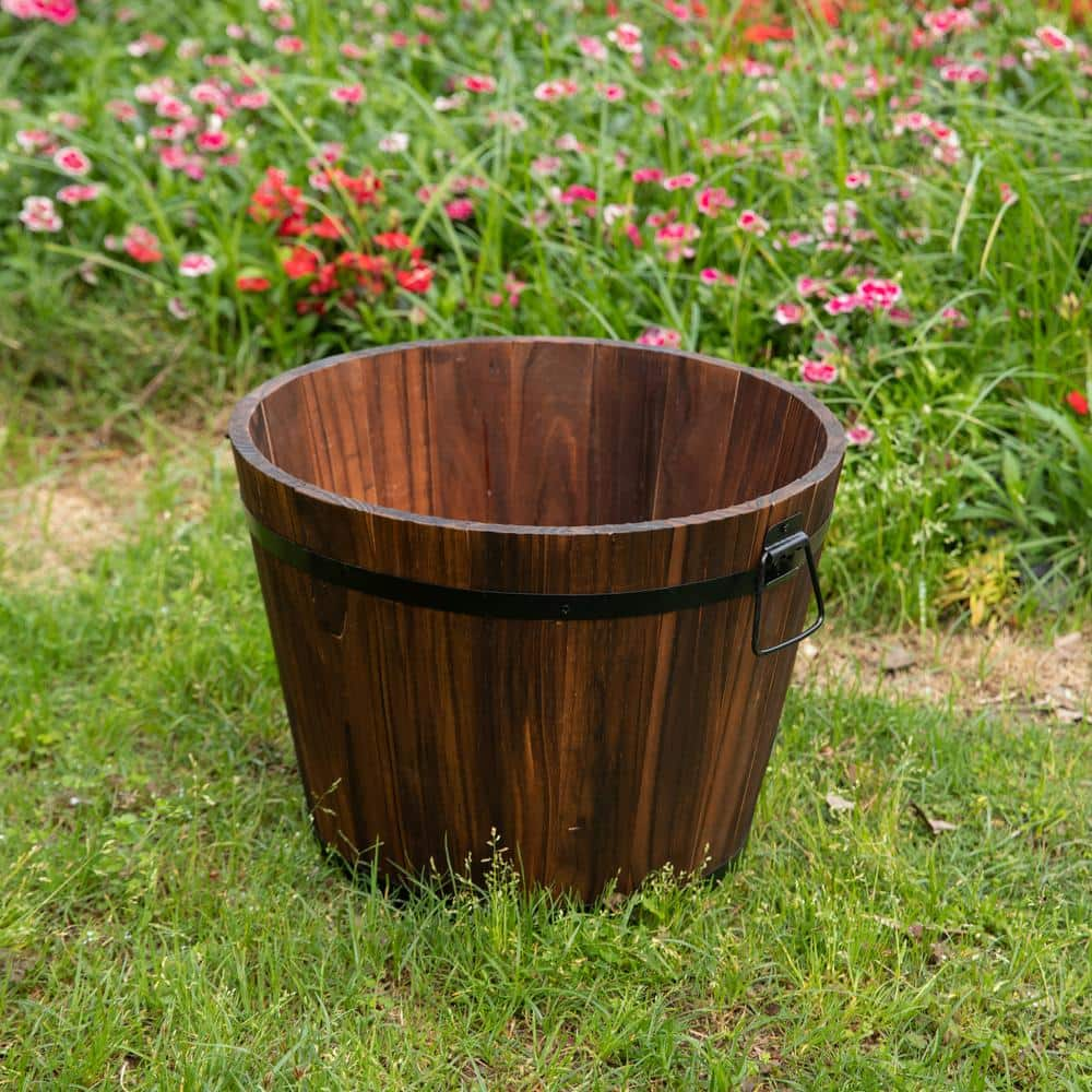 Gardenised Rustic Wooden Whiskey Barrel Planter with Durable Medal Handles and Drainage Hole - Medium QI003236.M