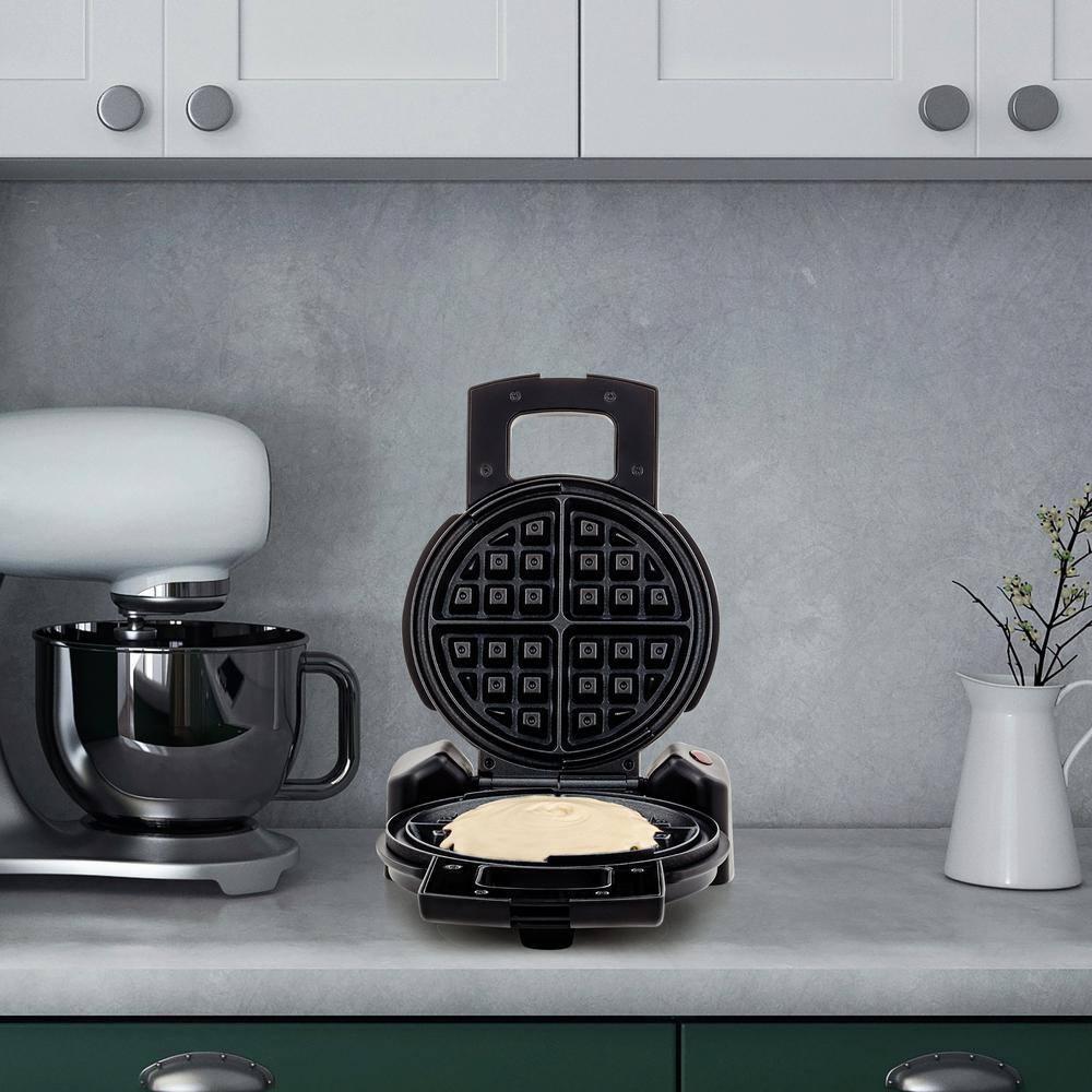 OVENTE 1000-Watt Single Waffle Silver Belgian Waffle Maker WMF1440BR