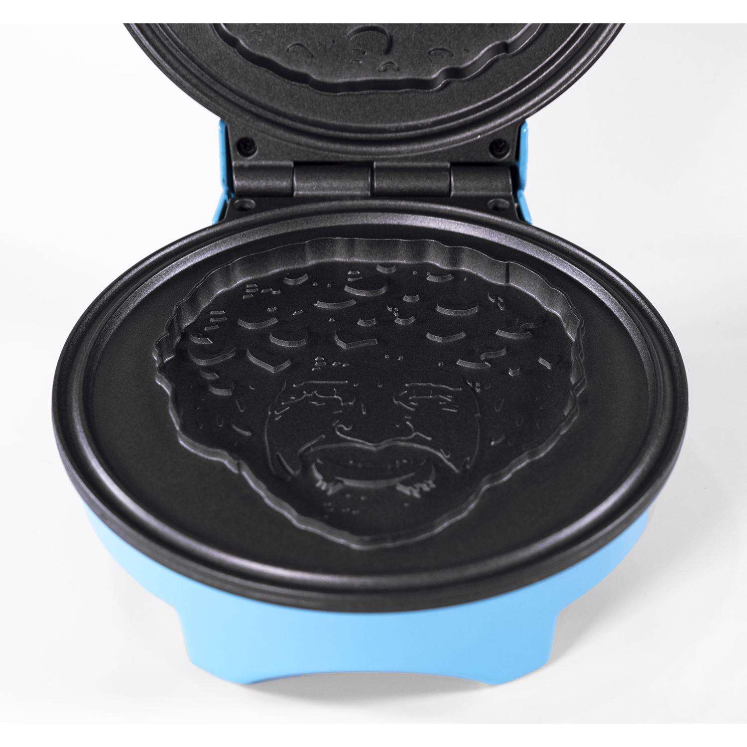 Uncanny Brands 1 waffle Blue Aluminum Waffle Maker