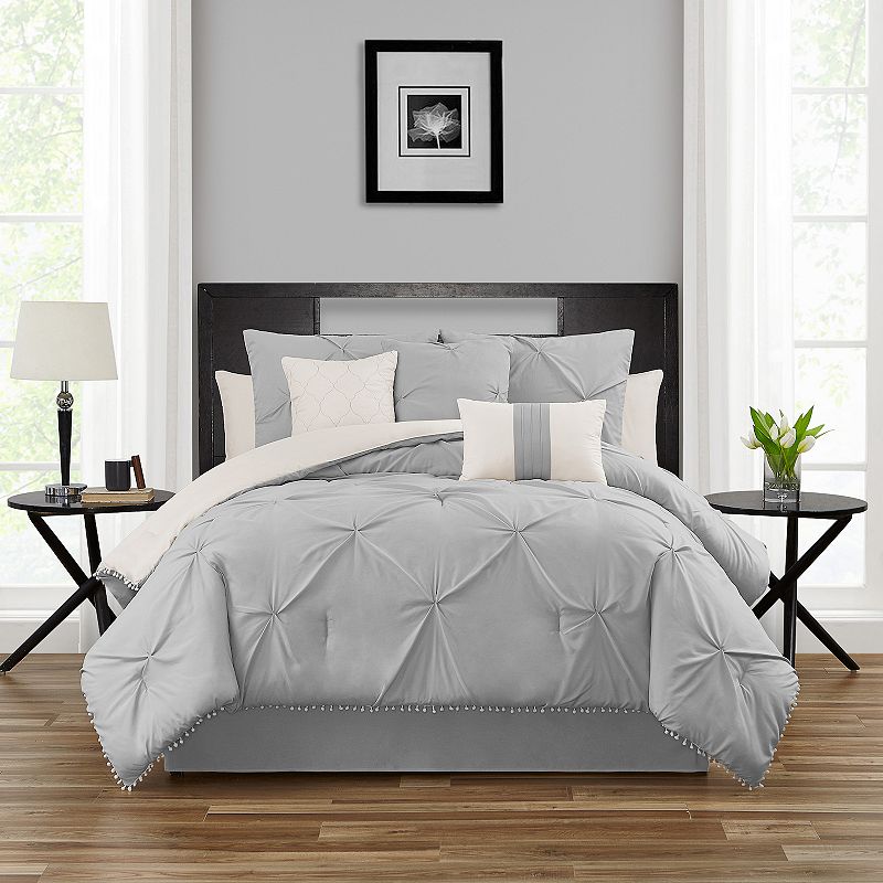 Pom-Pom Comforter Set