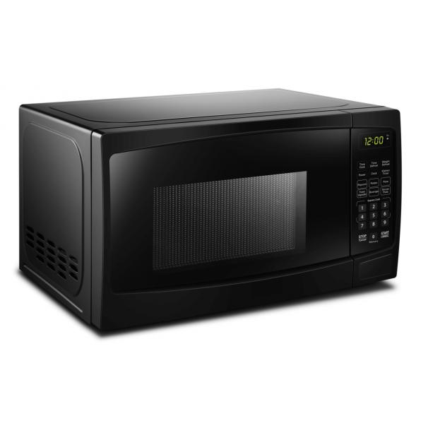 Danby 17-inch, 0.7 cu.ft. Countertop Microwave Oven with Auto Defrost DBMW0720BBB