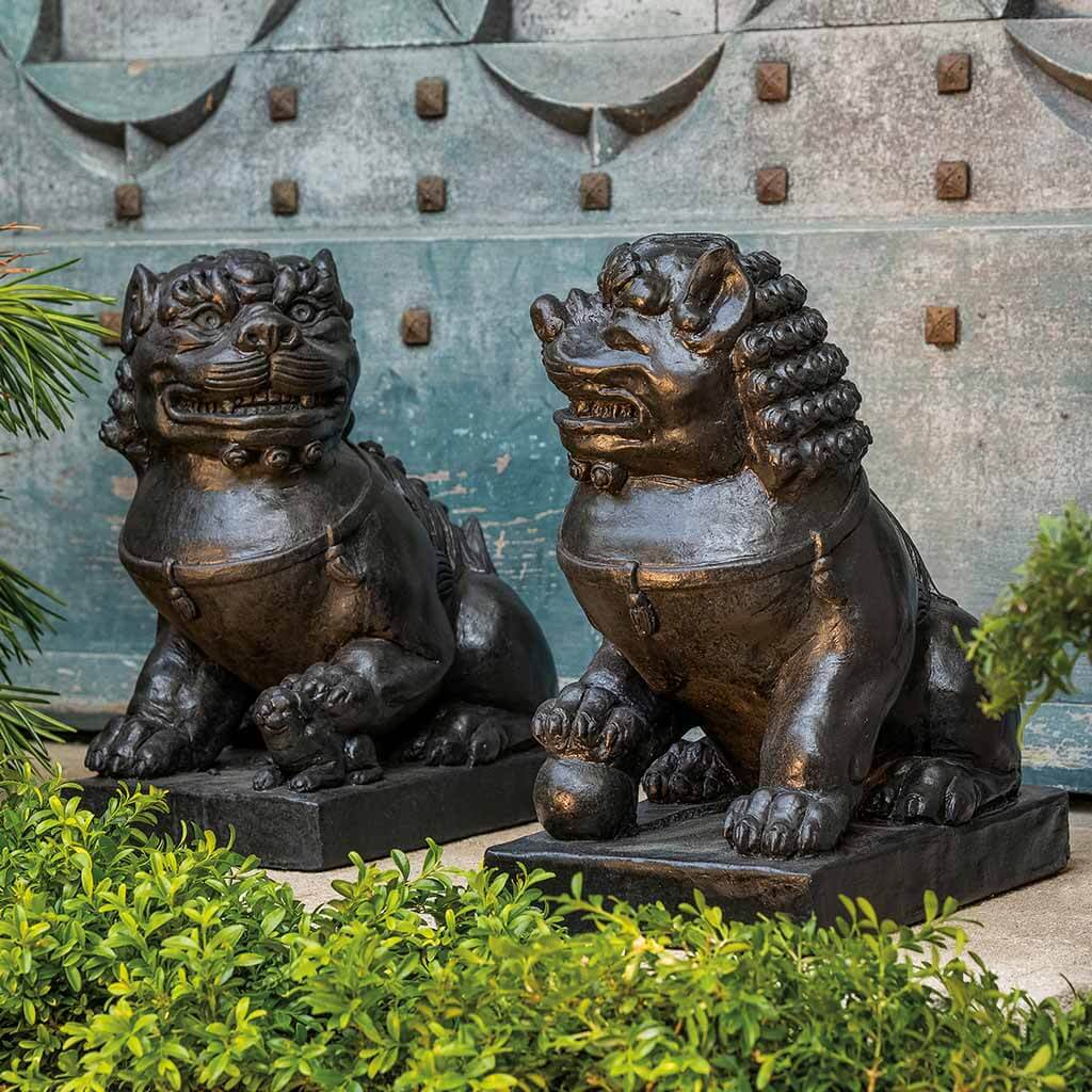 Campania International Traditional Foo Dog Statue Set