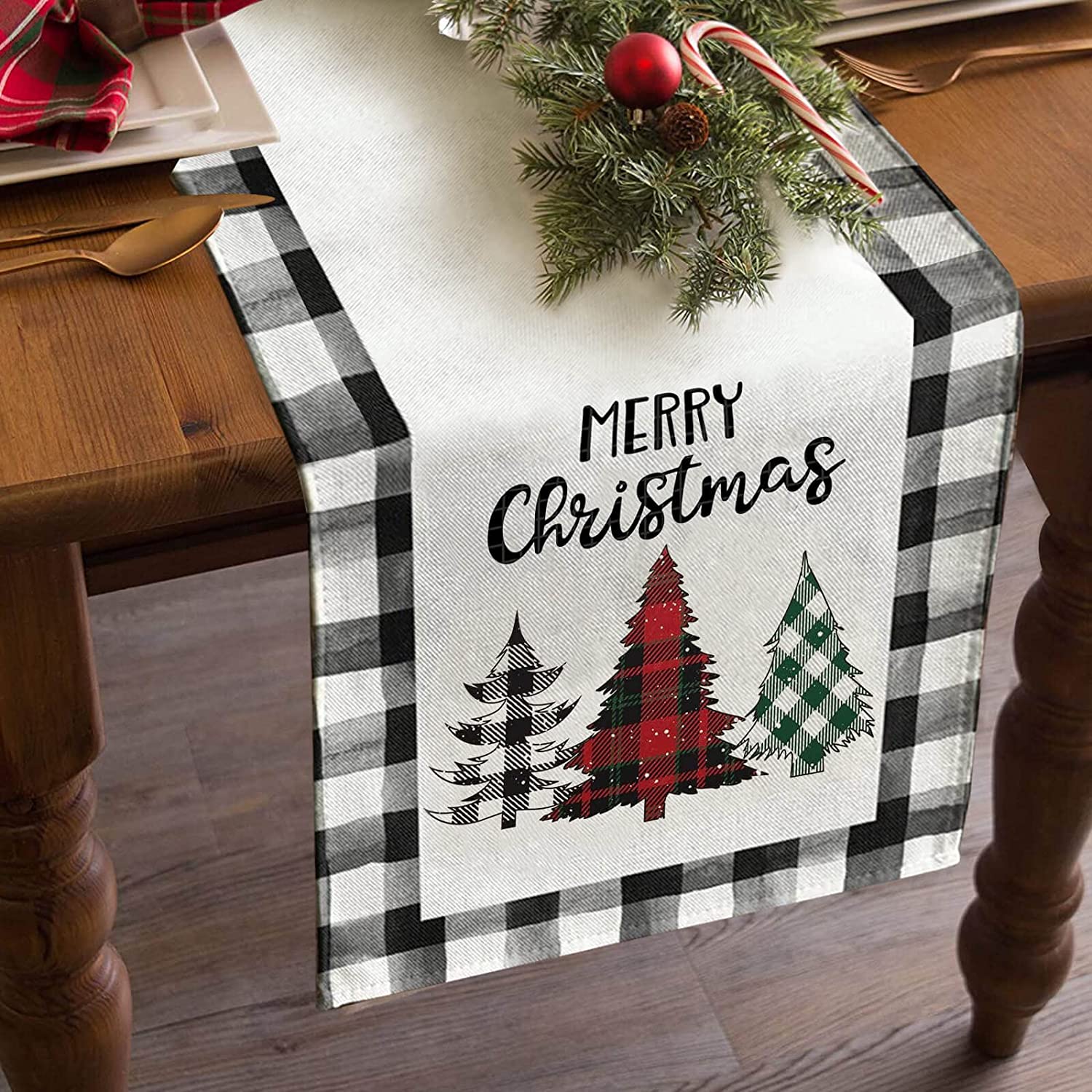 JOOCAR Christmas table runner， classic red and black Buffalo plaid Christmas tree for Christmas kitchen table table holiday decoration