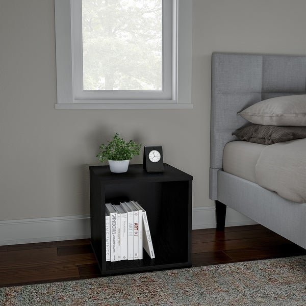 Hastings Home Minimalist Cube End Table - 15.75