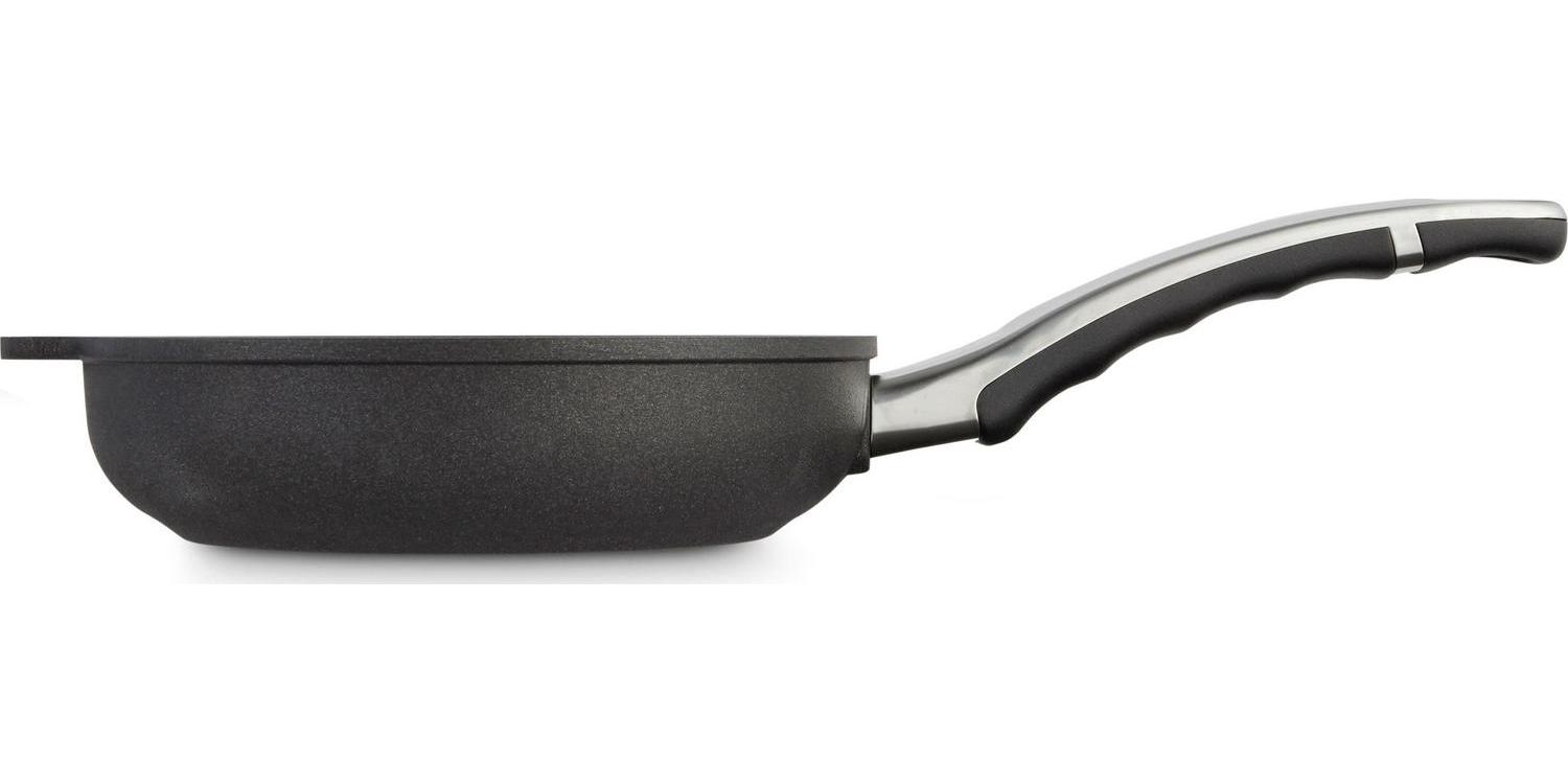 Ozeri Professional Series 8 Hand Cast Ceramic Earth Fry Pan， 100% Made in Germany and Free of GenX， PFBS， Bisphenols， APEO， PFOS， PFOA， NMP and NEP