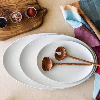 Over and Back 20 in. White Porcelain Oval Platters with 3-Sizes (Set of 3) 934560