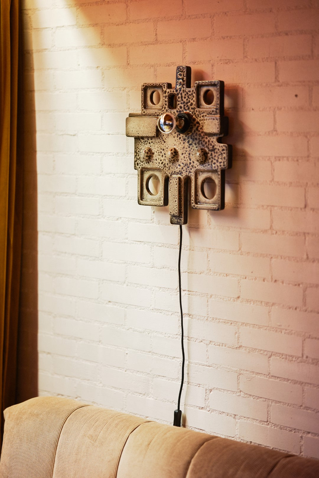 Sculptural wall light