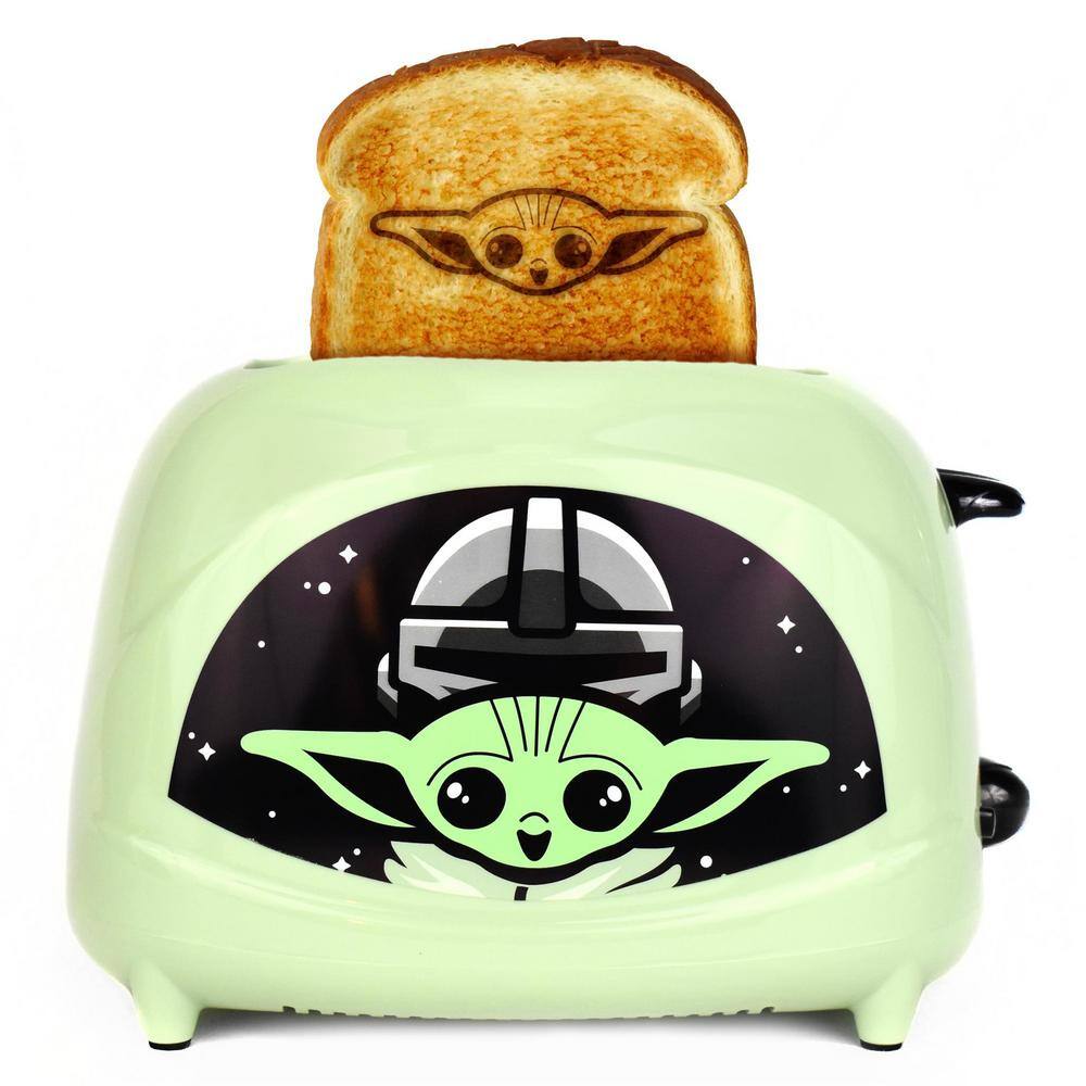 Uncanny Brands Star Wars Empire Collection 2-Slice Mandalorian 'The Child' Toaster TSTE-EM-SRW-TC1