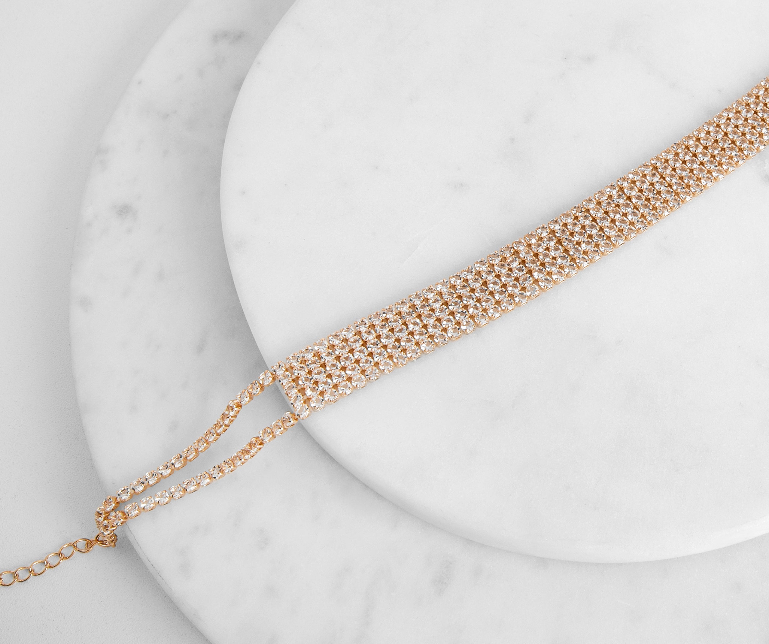 Simple Glam Rhinestone Choker