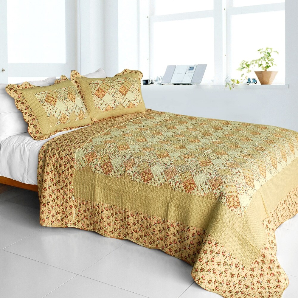 Harvest Season Cotton 3PC Vermicelli Quilted Patchwork Quilt Set (Full/Queen Size)