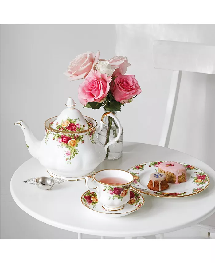 Royal Albert Old Country Roses 3-Piece Tea Set