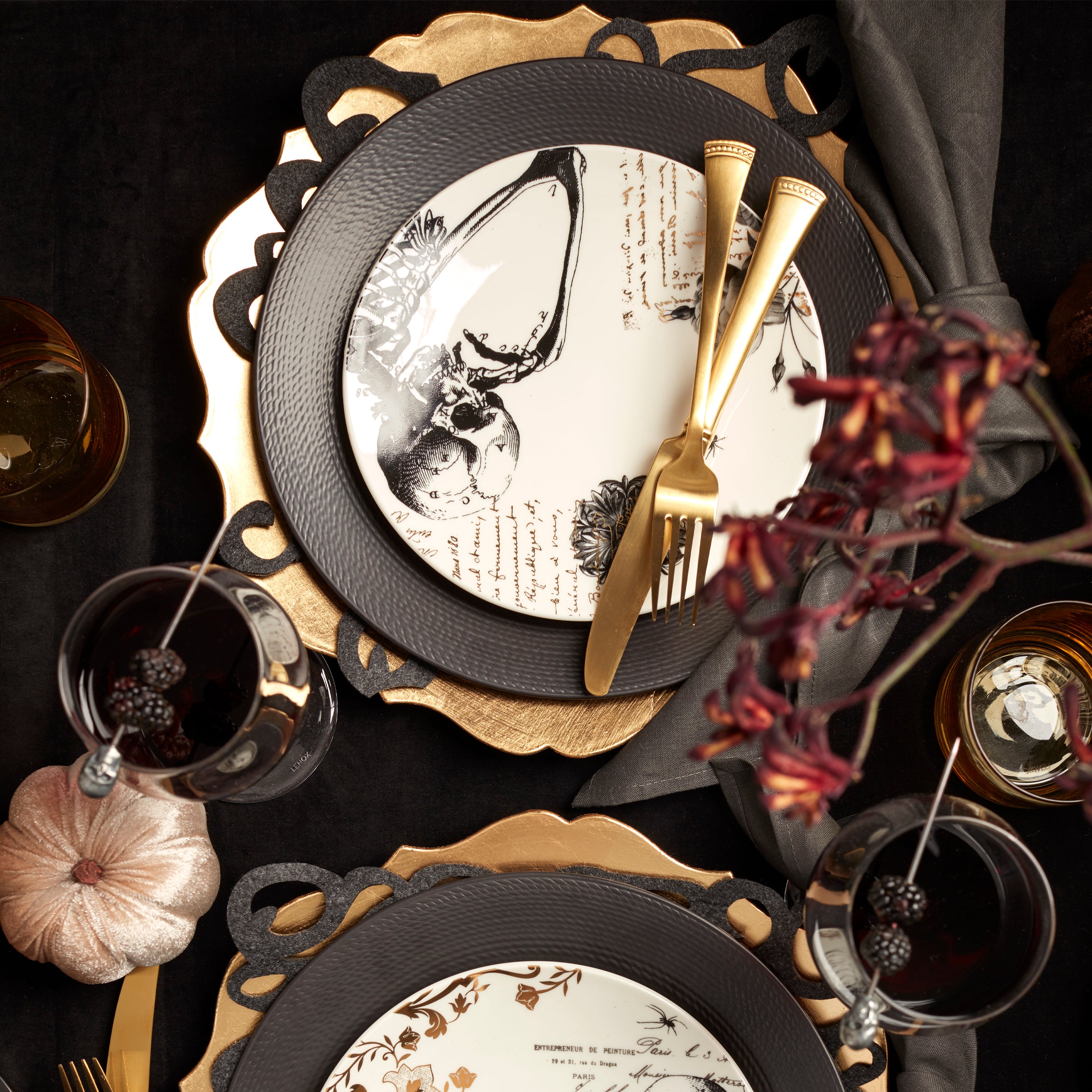 LX Collective Black Dinner Plates, Set of 4