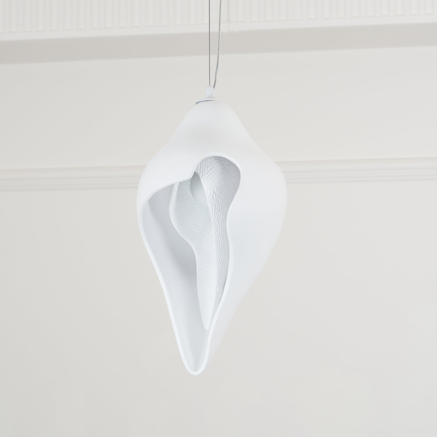 Conch Resin Pendant Lamp