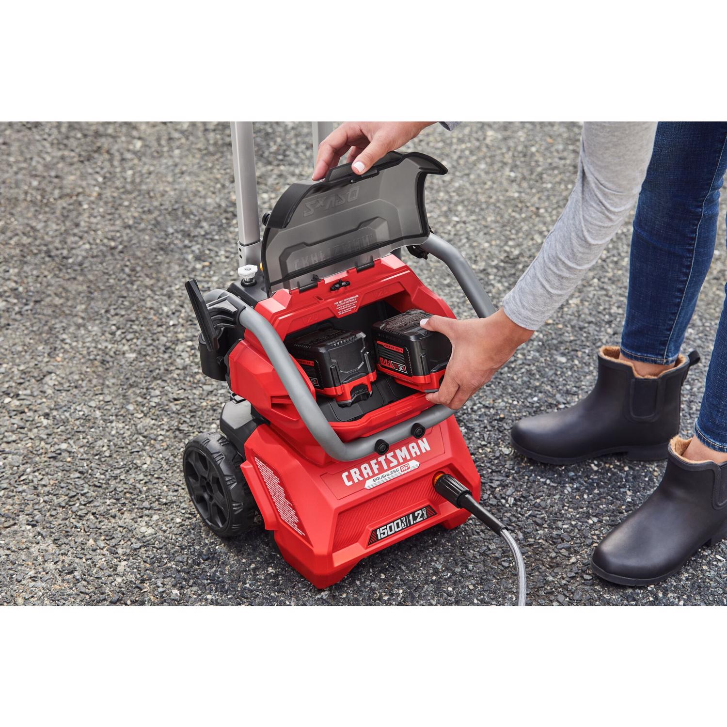 Craftsman V20 CMCPW1500N2 1500 psi Battery 1.2 gpm Pressure Washer