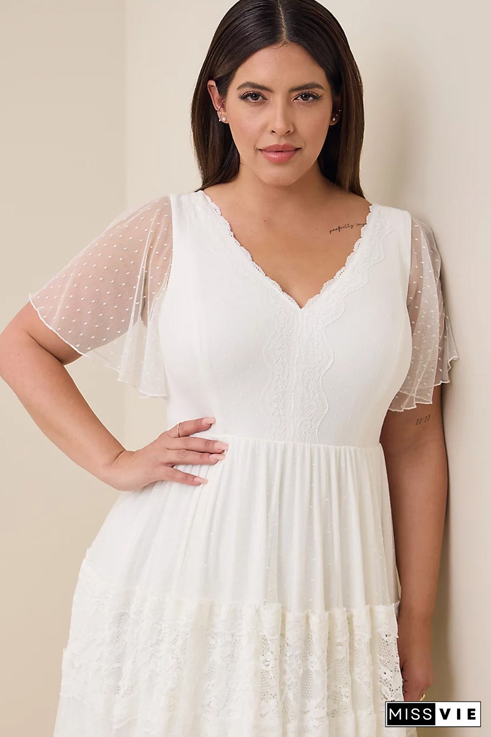 White Plus Size Lace A-line Boho Wedding Dress