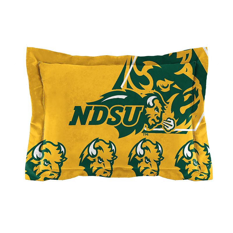 The Northwest North Dakota Fighting Hawks Full/Queen Comforter Set with Shams