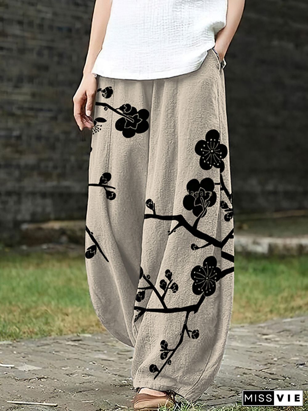 Women's Sakura Art Ink And Wash Loose Casual Pants