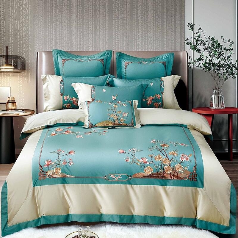 Plush Flower Bedding Set