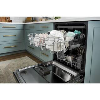 Whirlpool 24 in. Fingerprint Resistant Stainless Steel Top Control Dishwasher with 3rd Rack WDT730HAMZ