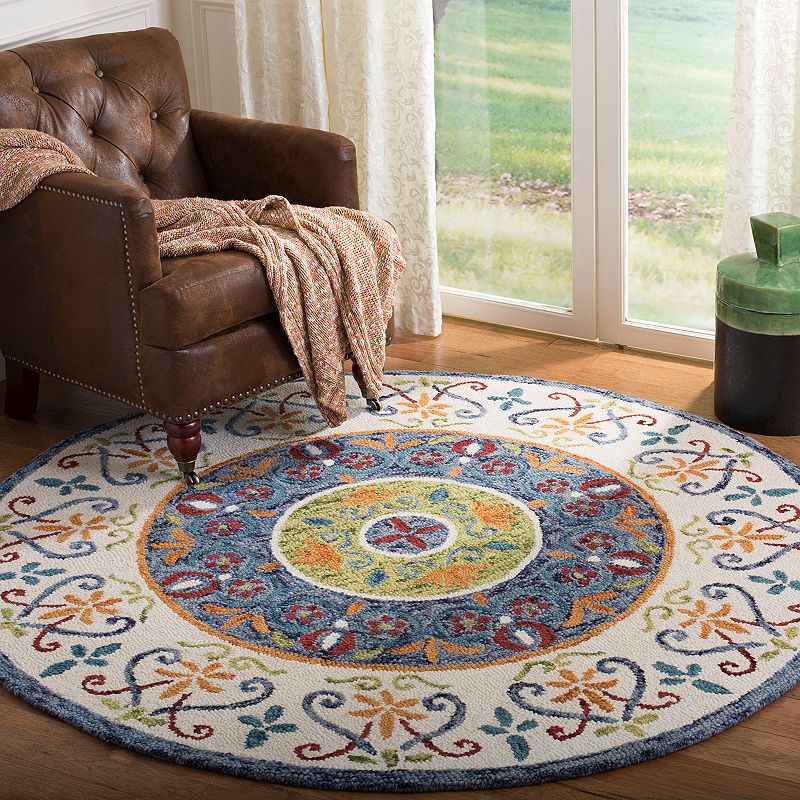 Safavieh Novelty Mallory Rug