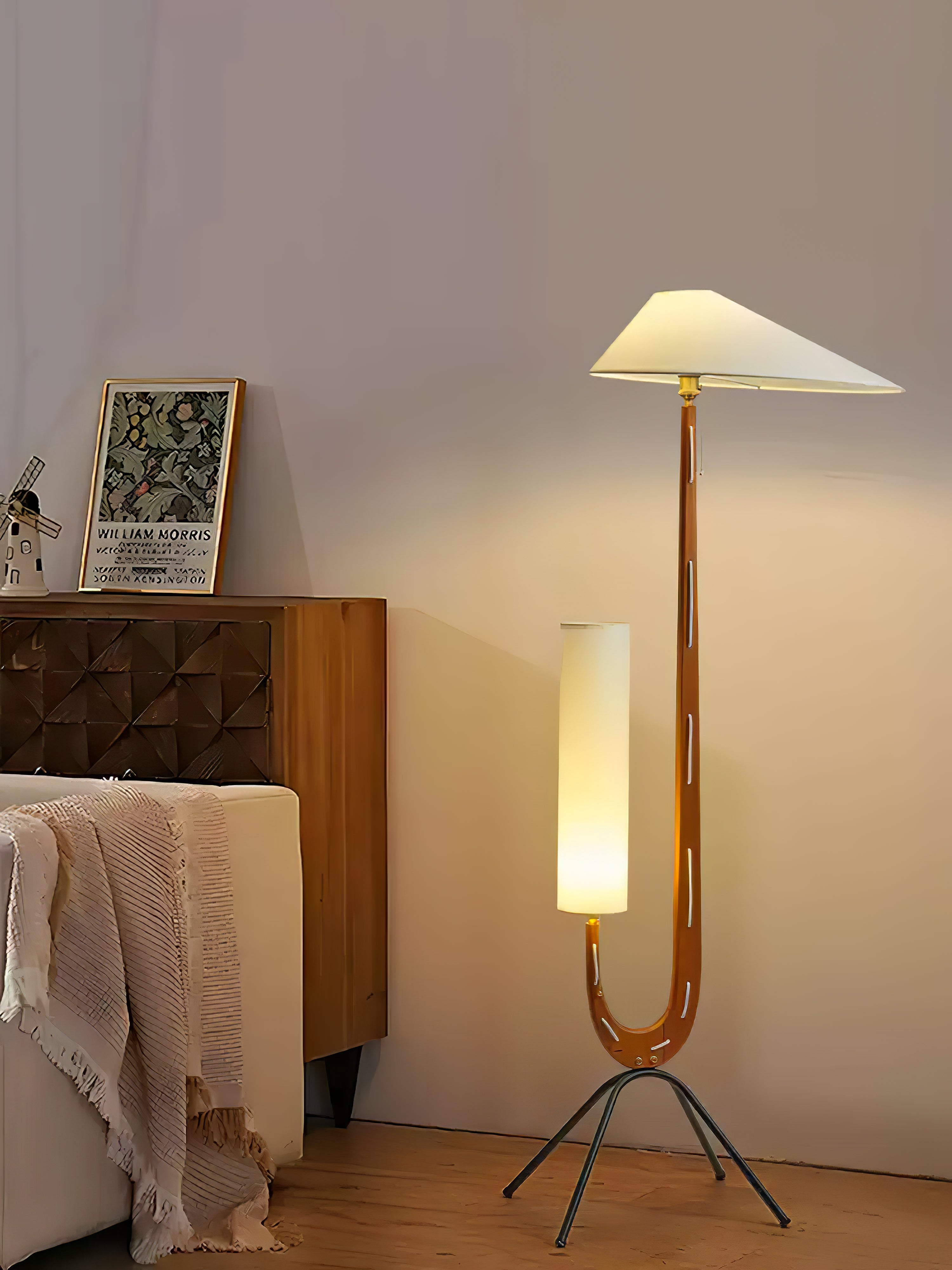 Giraffe Floor Lamp