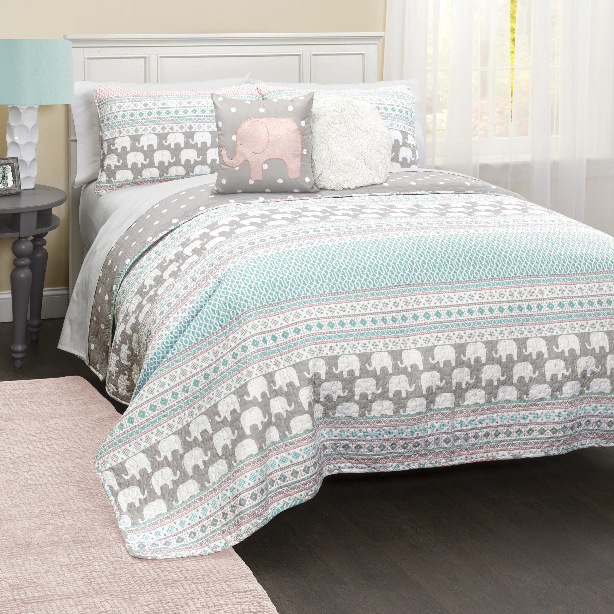 Elephant Stripe Quilt 5 Piece Set Full/Queen