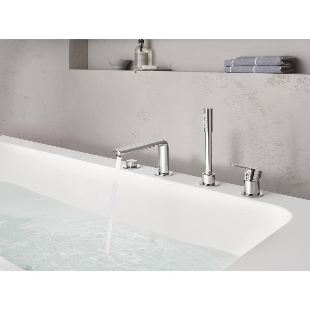 GROHE Lineare Single-Handle Deck Mount Roman Tub Faucet with Hand Shower and TubShower Diverter in StarLight Chrome 19577001