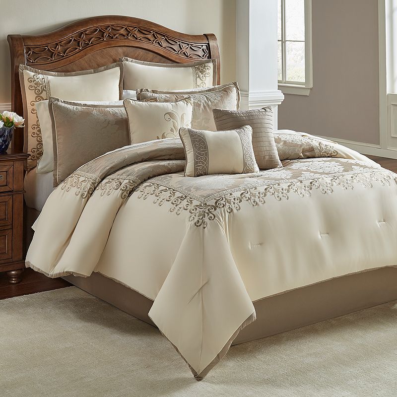 Riverbrook Home Hillcrest Comforter Set