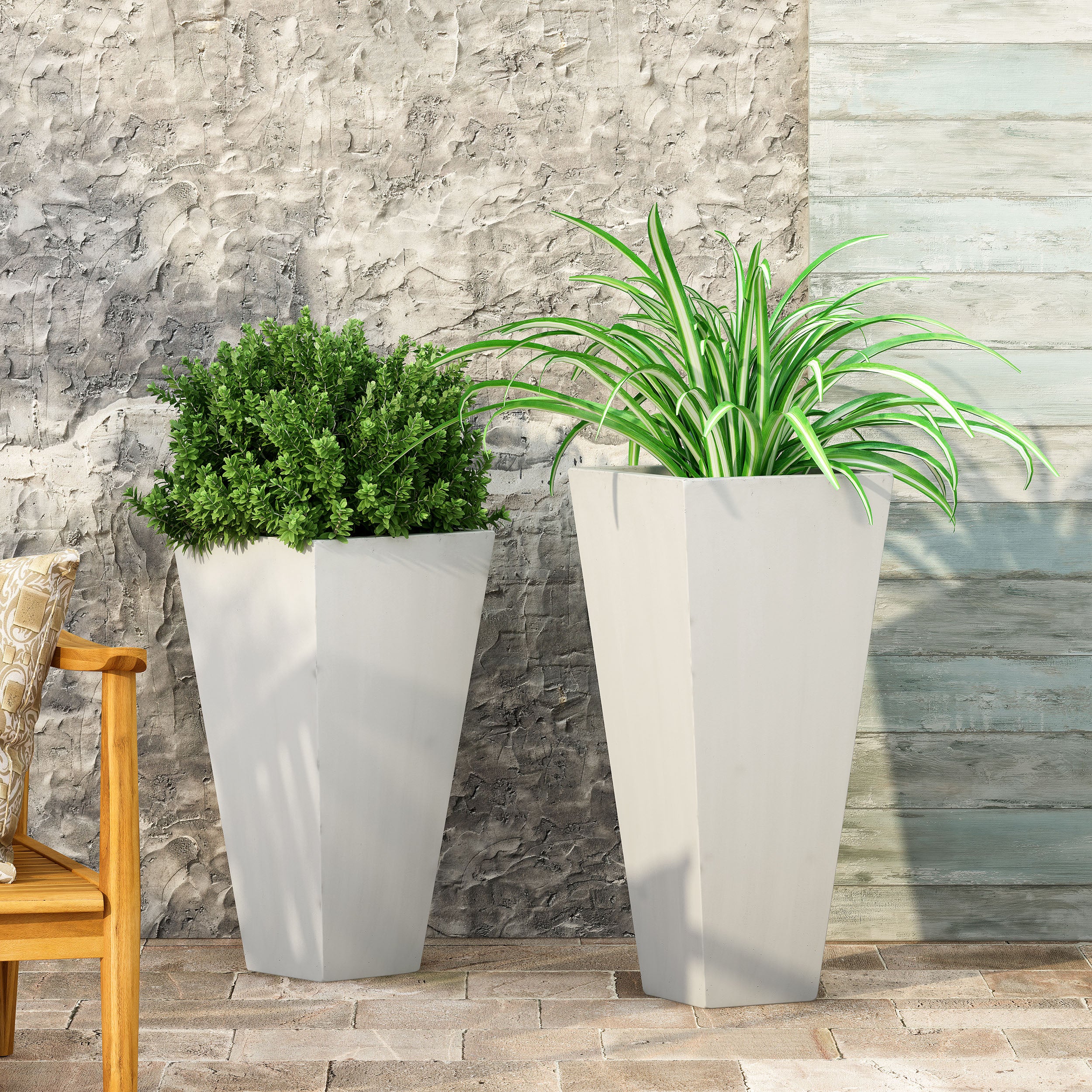 Fardeen Outdoor Modern Medium and Small Cast Stone Planter Set