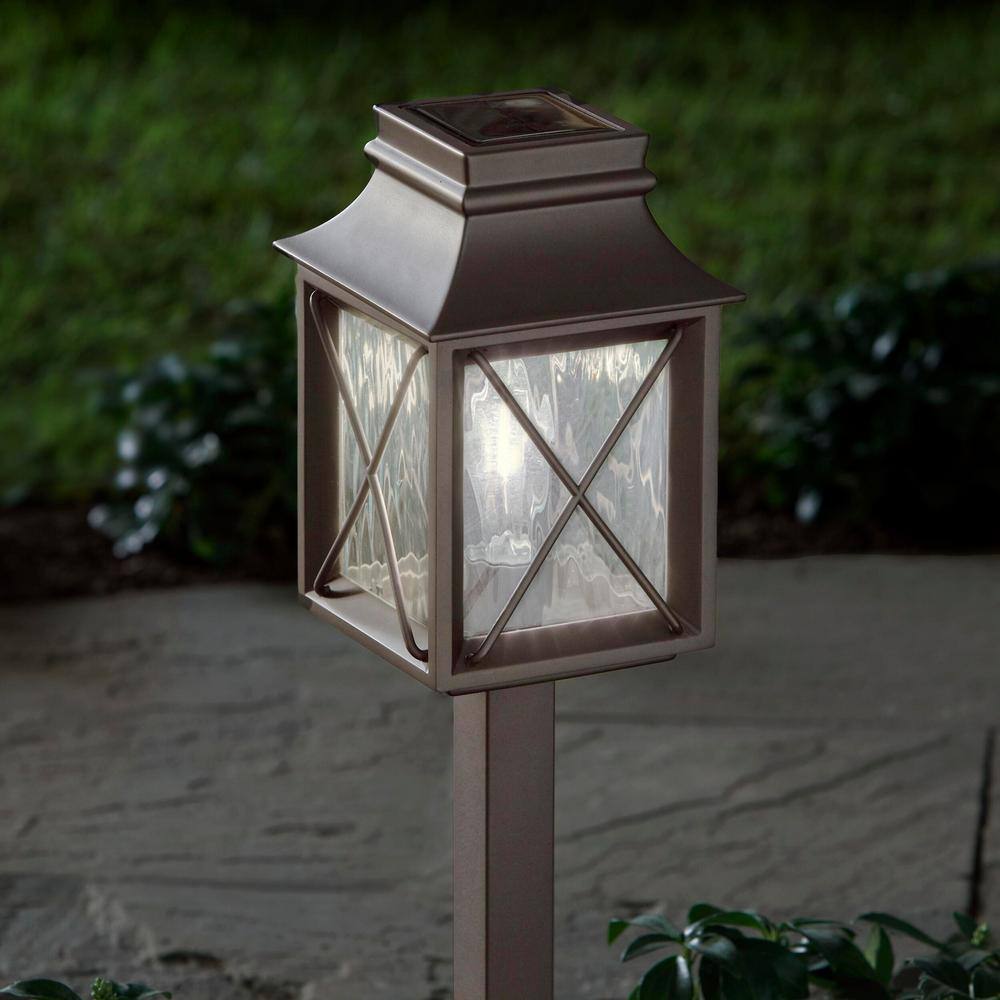 Hampton Bay Valdosta Solar Bronze LED Path Light 15 Lumens Vintage Bulb with Water Glass Lens (2-Pack) C6100-02