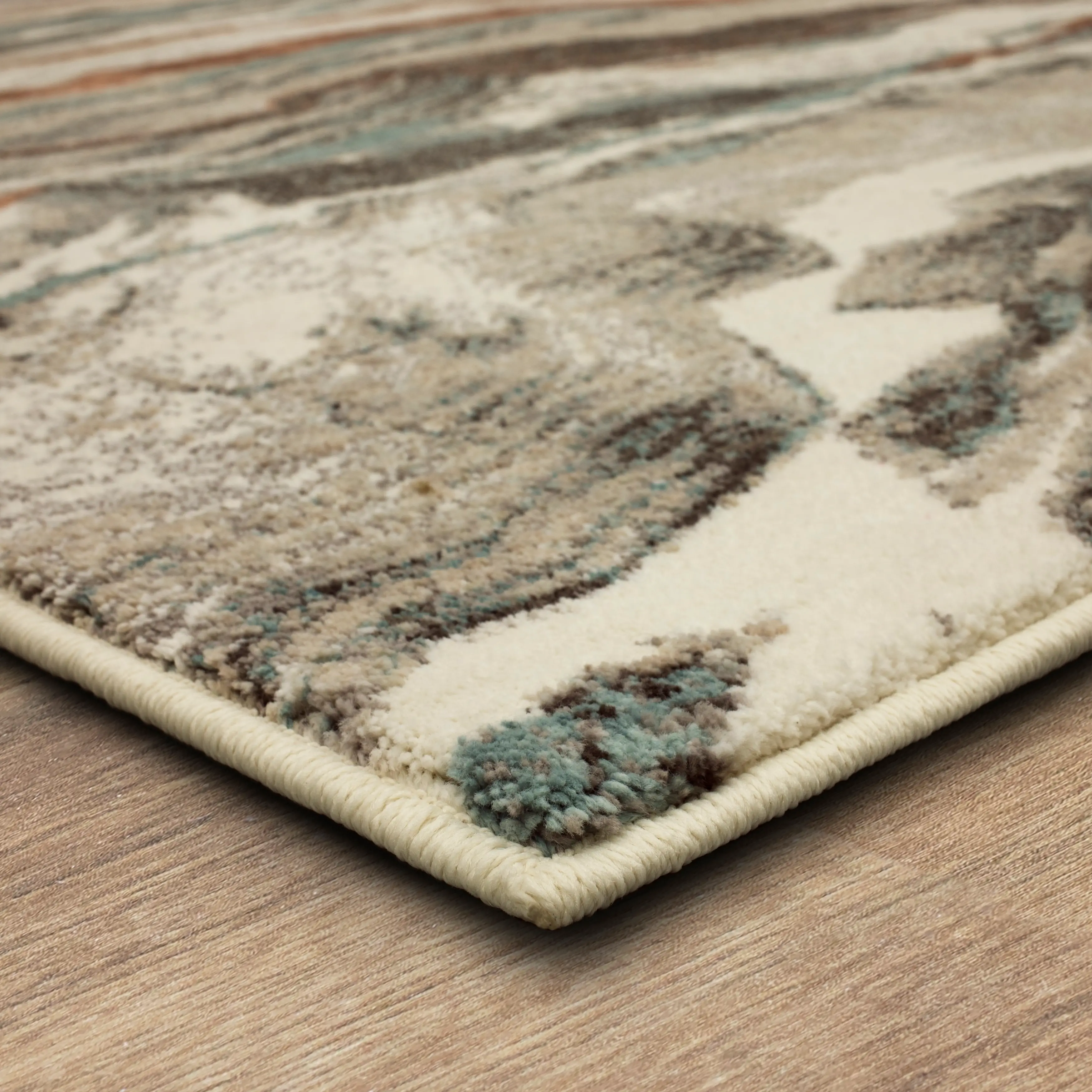 Soiree 5 x 8 Pearl River Alabaster Area Rug