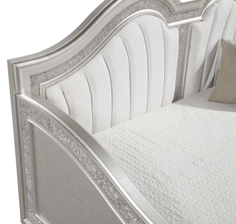 Evangeline Upholstered Twin Daybed with Faux Diamond Trim Silver and Ivory-360121