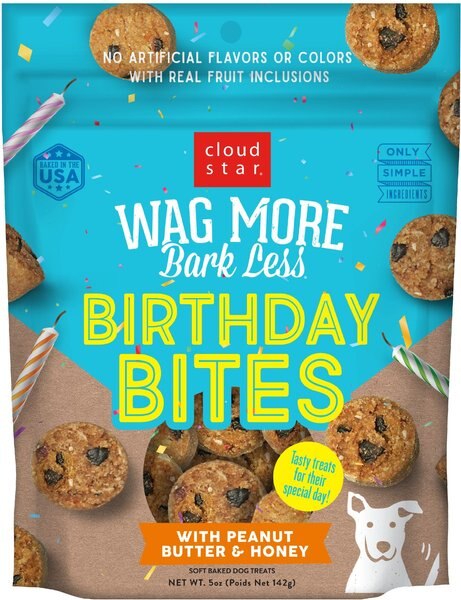 Cloud Star Wag More Bark Less Birthday Bites Peanut Butter and Honey Dog Treats， 5-oz bag