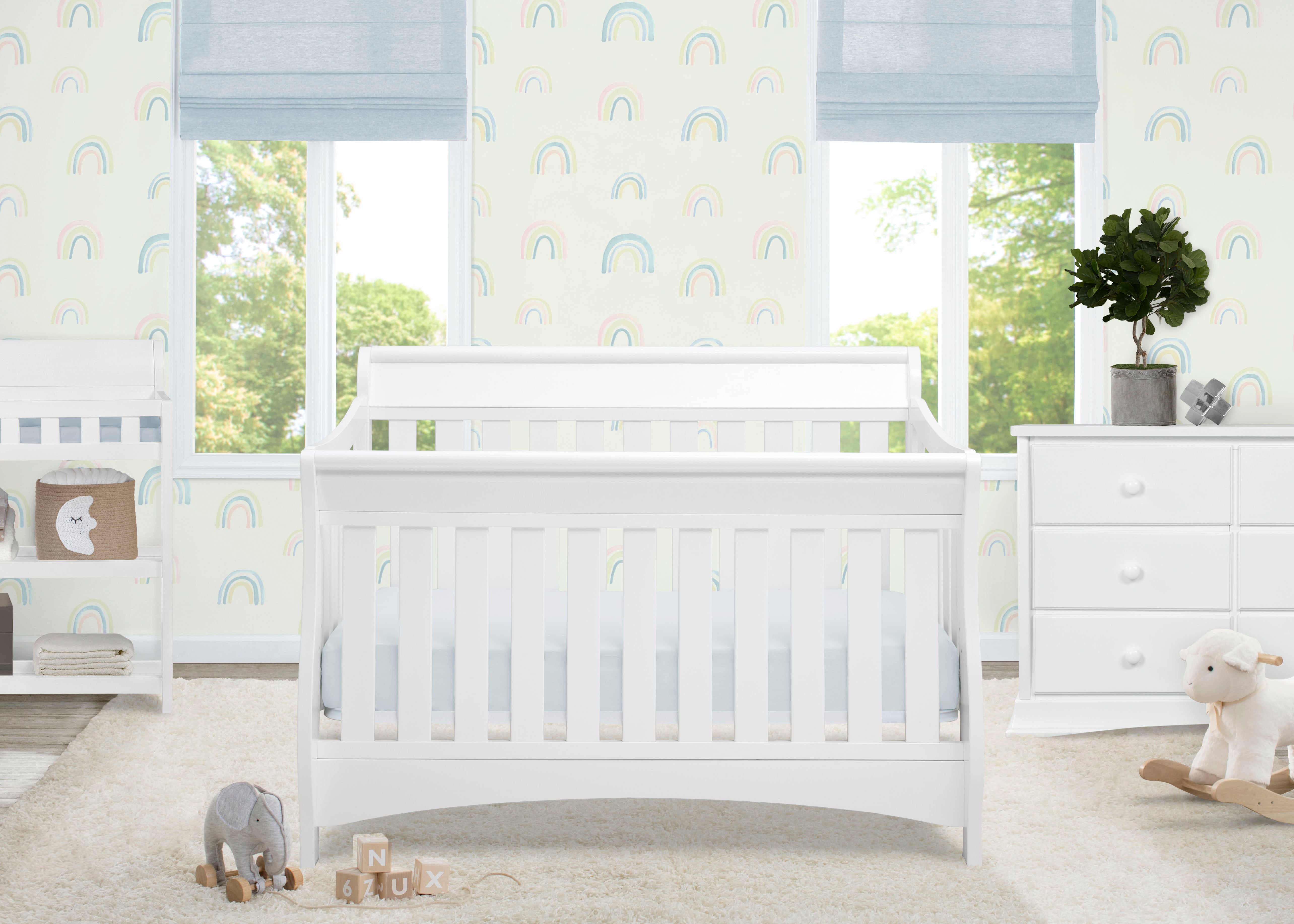 Delta Bentley S Series 4-in-1 Convertible Crib in White