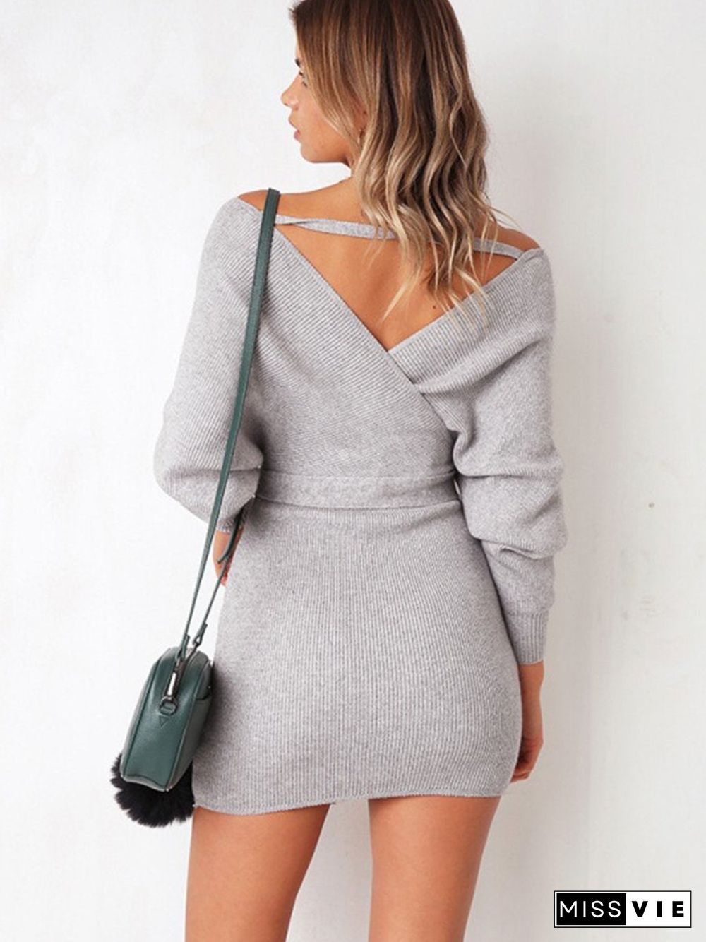 V-Neck Knit Waist Belt Long Sleeves Sweater Dress