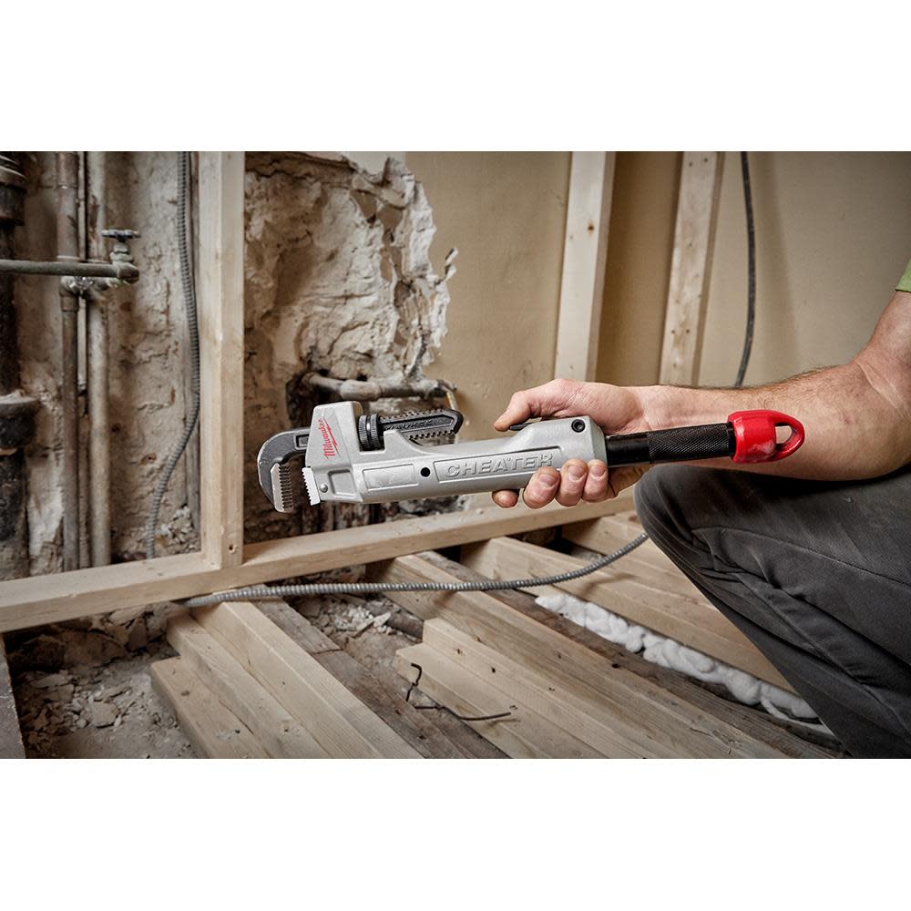 Milwaukee CHEATER Adaptable Pipe Wrench Aluminum ;