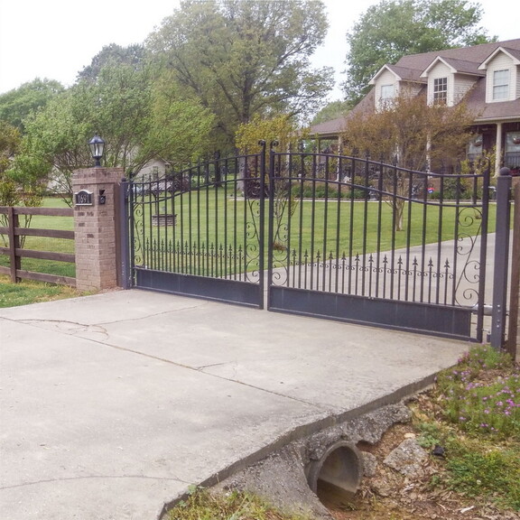 ALEKO DG16VEND AP Steel Dual Swing Driveway Gate  ...