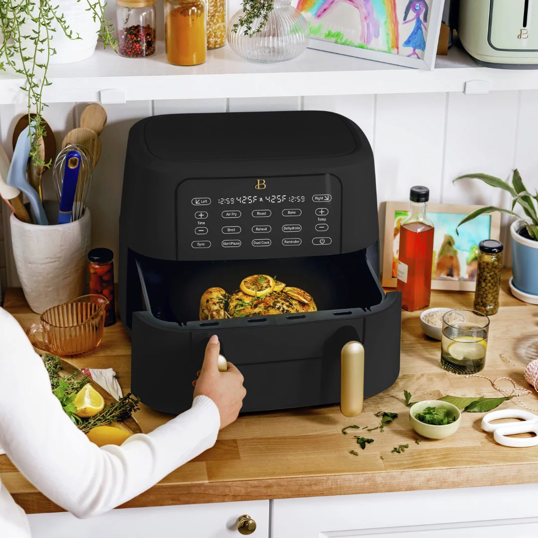 Beautiful 9QT TriZone Air Fryer， Black Sesame by Drew Barrymore