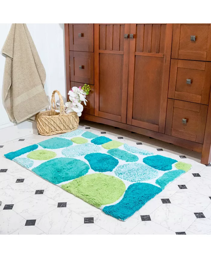 Chesapeake Plush Pebble Pattern Bath Rug