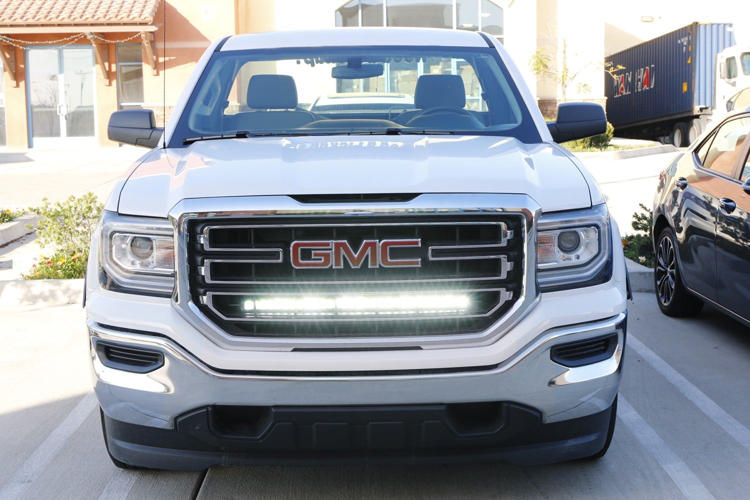 iJDMTOY Behind Grille Mount 30-Inch LED Light Bar Kit Compatible With 2014-18 GMC Sierra 1500 2500 3500 HD， Incl (1) 150W CREE LED Lightbar， Mesh Grill Mounting Brackets and On/Off Switch Wiring Kit