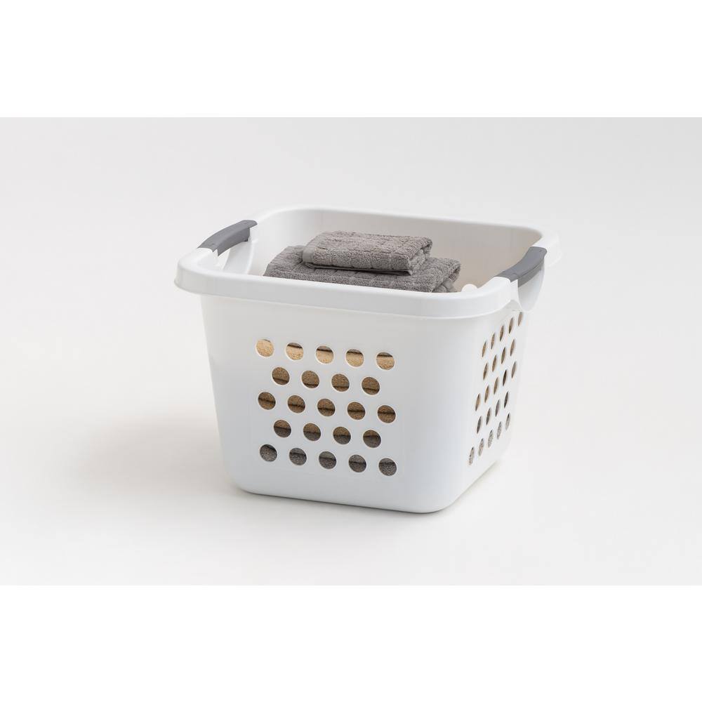 IRIS 30 L Compact Laundry Basket and Hamper Plastic Storage Basket or Organizer with Easy Lift Handles (3-Pack) 584155