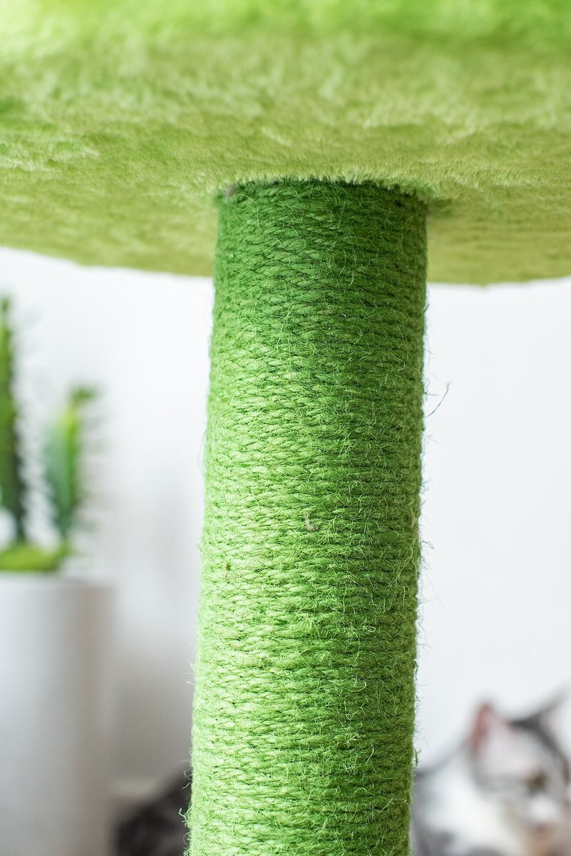 Catry Sunflower 23.2-in Sisal Cat Scratching Post with Toy