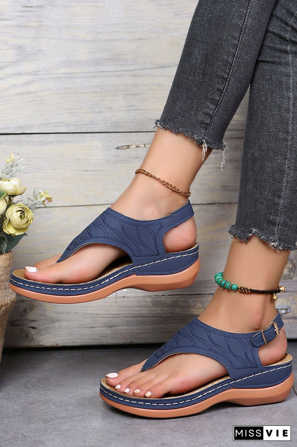 Summer Women Sandals With Buckle Wholesale