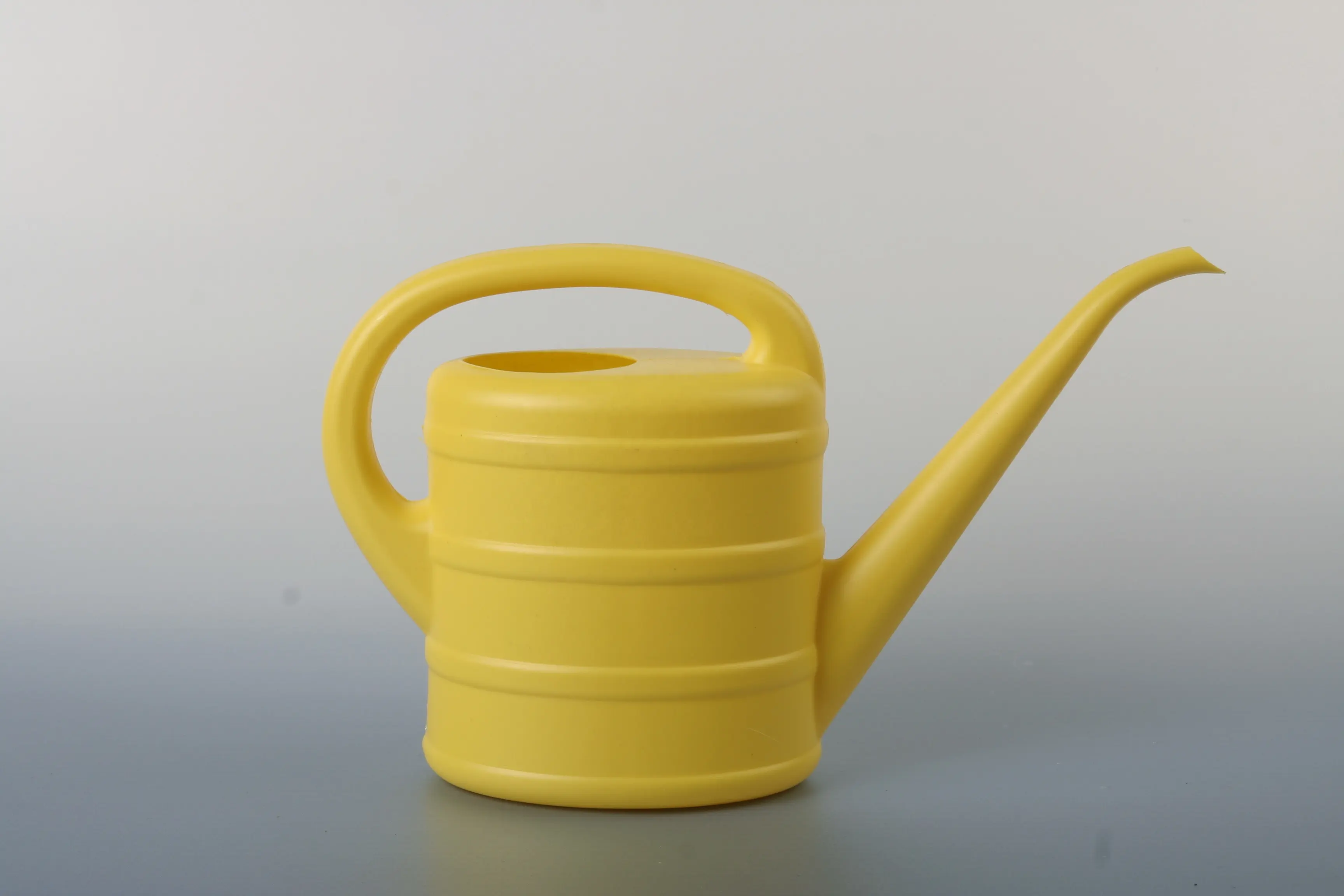 Garden Supplies Rainbow Color Watering Cans Desk Office Plants House Gallon Long Spout Fluid Plastic Kids Watering Can