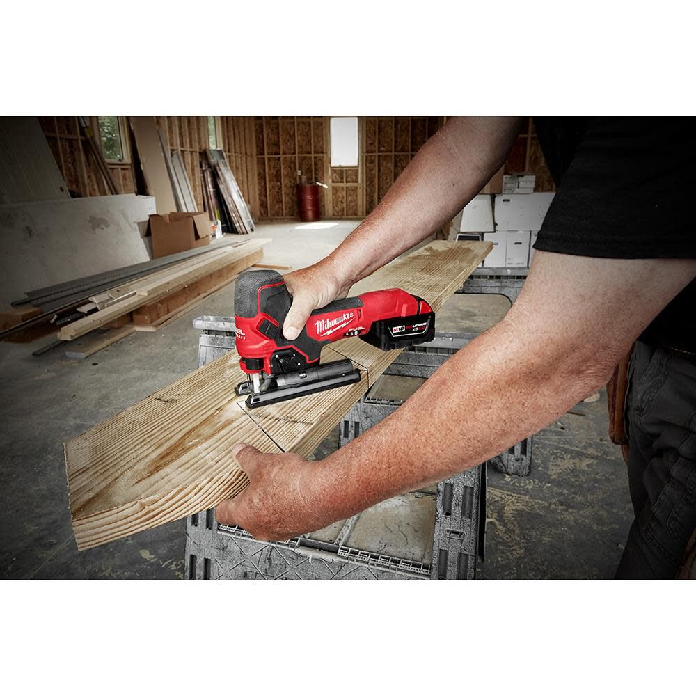 Milwaukee M18 FUEL Barrel Grip Jig Saw 2737B-20 from Milwaukee