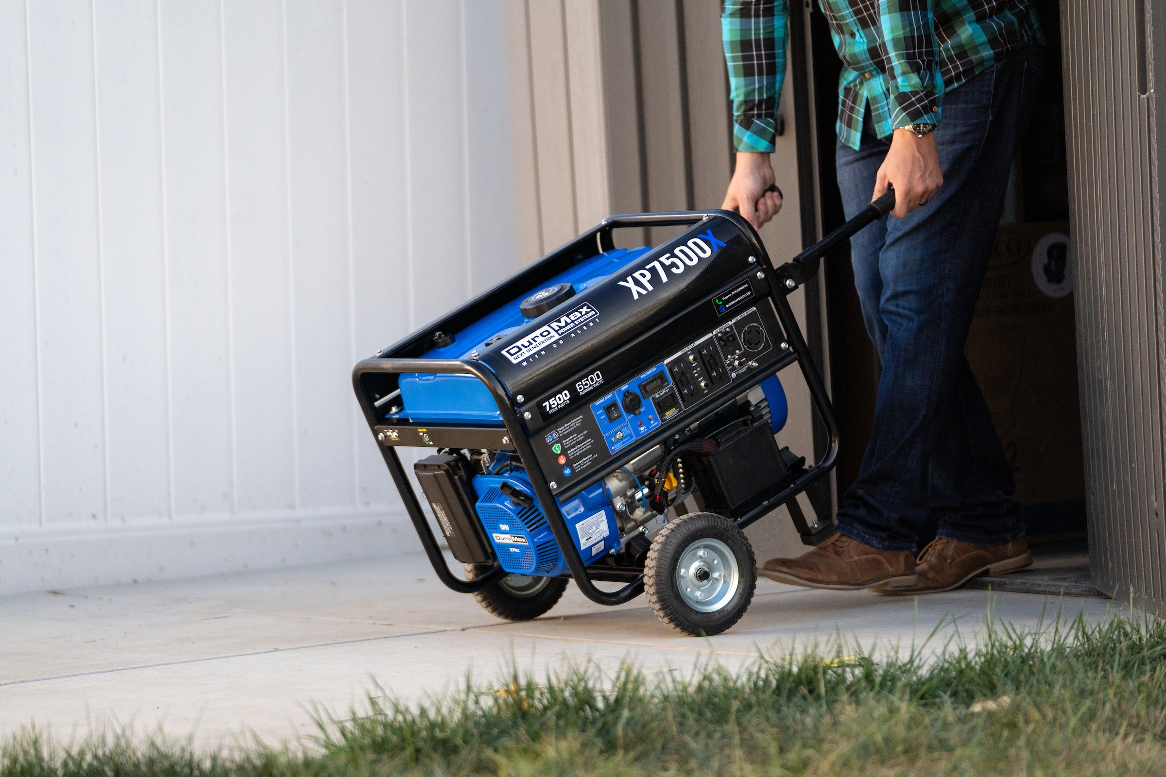 7,500 Watt Gasoline Portable Generator w/ CO Alert