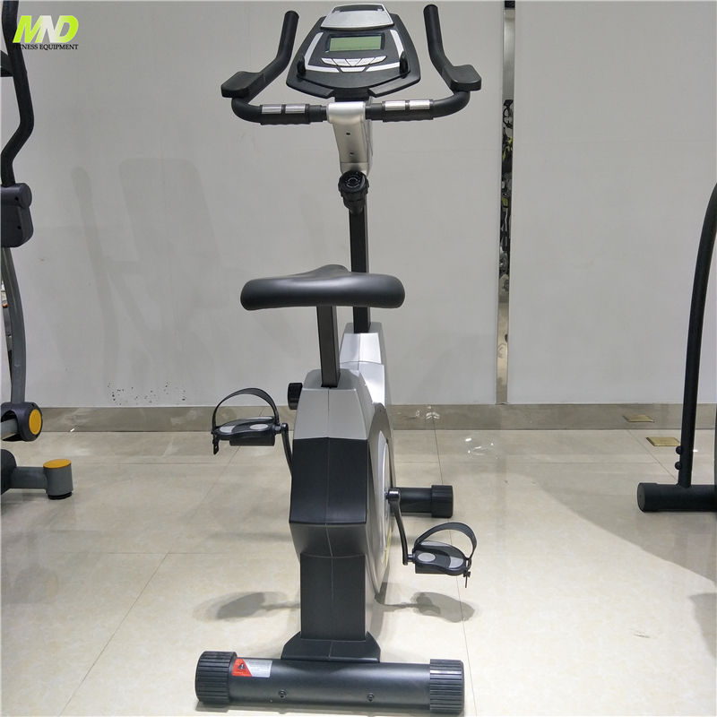 Hot Sale Unique Outlook Exercise Dynamic Gym Equipment  Commercial Upright Bike For Street